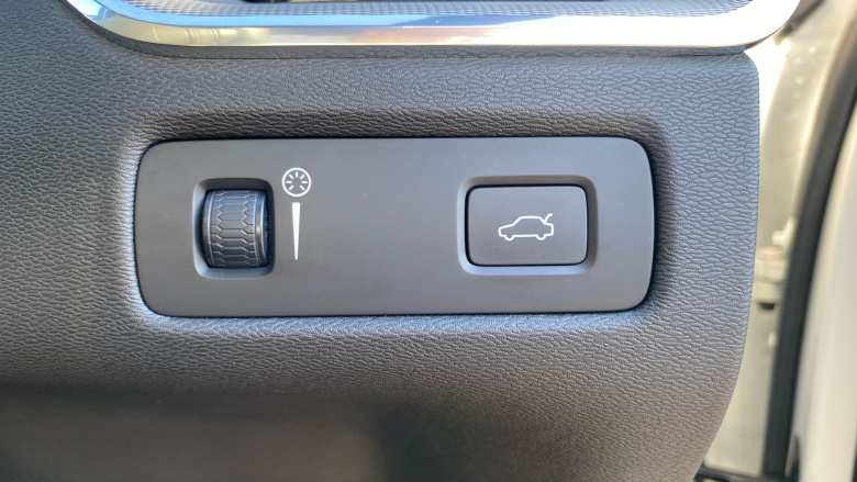 Volvo Xc60 2.0 B4D R DESIGN Pro 5dr AWD Geartronic Diesel Estate